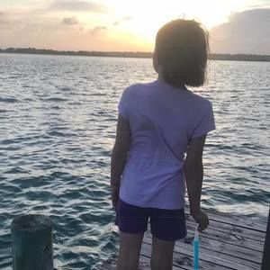 Meet your Posher, Rebecca